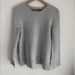 Lou & Crew size S Grey Sweater
